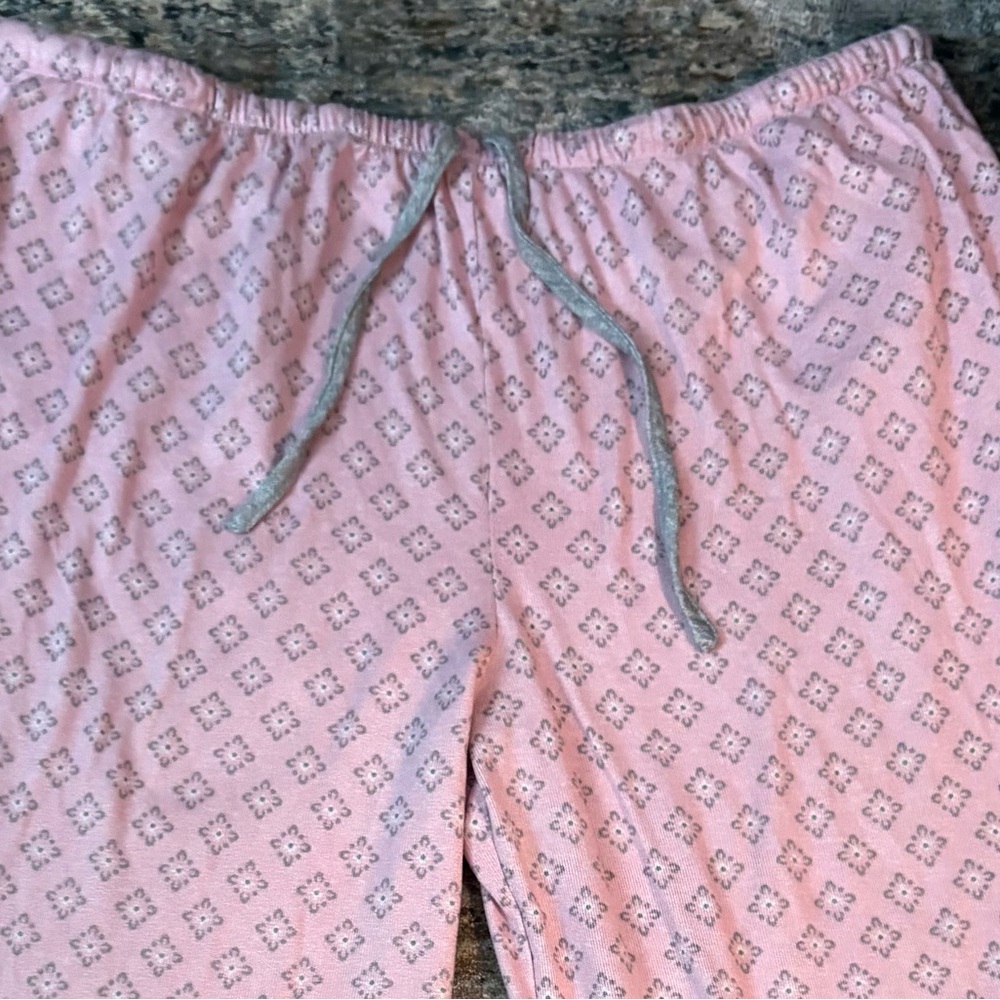 Cuddl Duds Pink and Gray Pajama Set - Picture 15 of 15